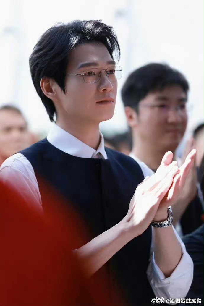 魏大勋内娱不多见的中式霸总谁懂啊魏大勋的权威我后知后觉是谁当初还没有被孟宴臣给蛊