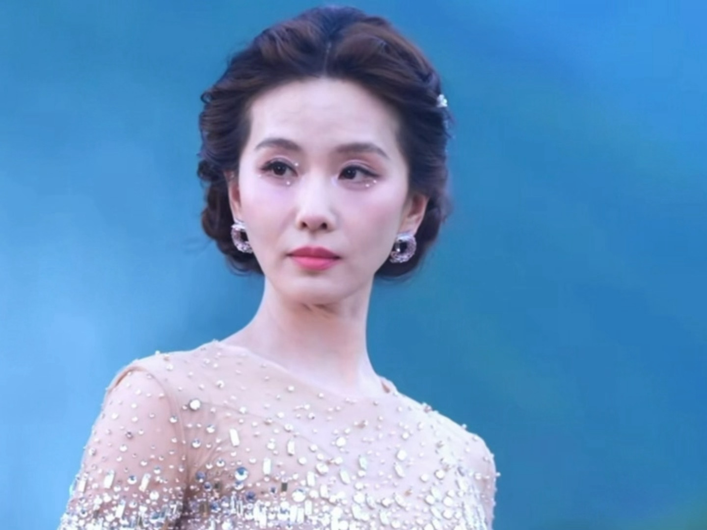 杨幂、刘诗诗、刘亦菲近期状态怎么样… 