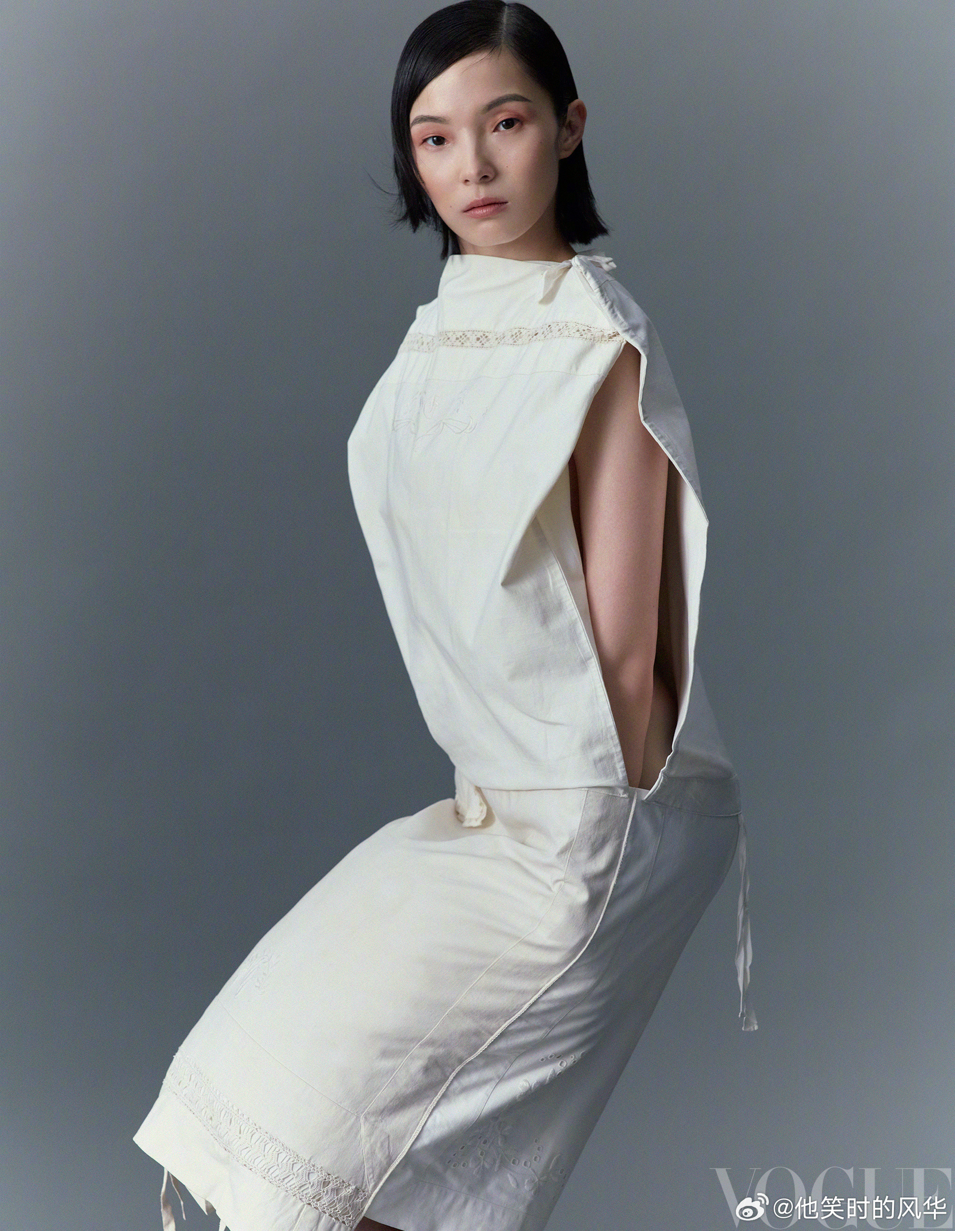 雎晓雯超模届最权威的妈咪 不愧是“权威妈咪”！VOGUE大片里鬼马俏皮又高级，黑