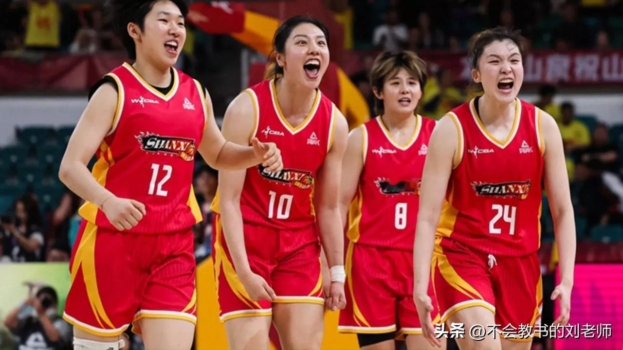 都说WCBA总决赛四川女篮会3-1战胜山西女篮，我觉得倒是有点悬。
首先，王思雨