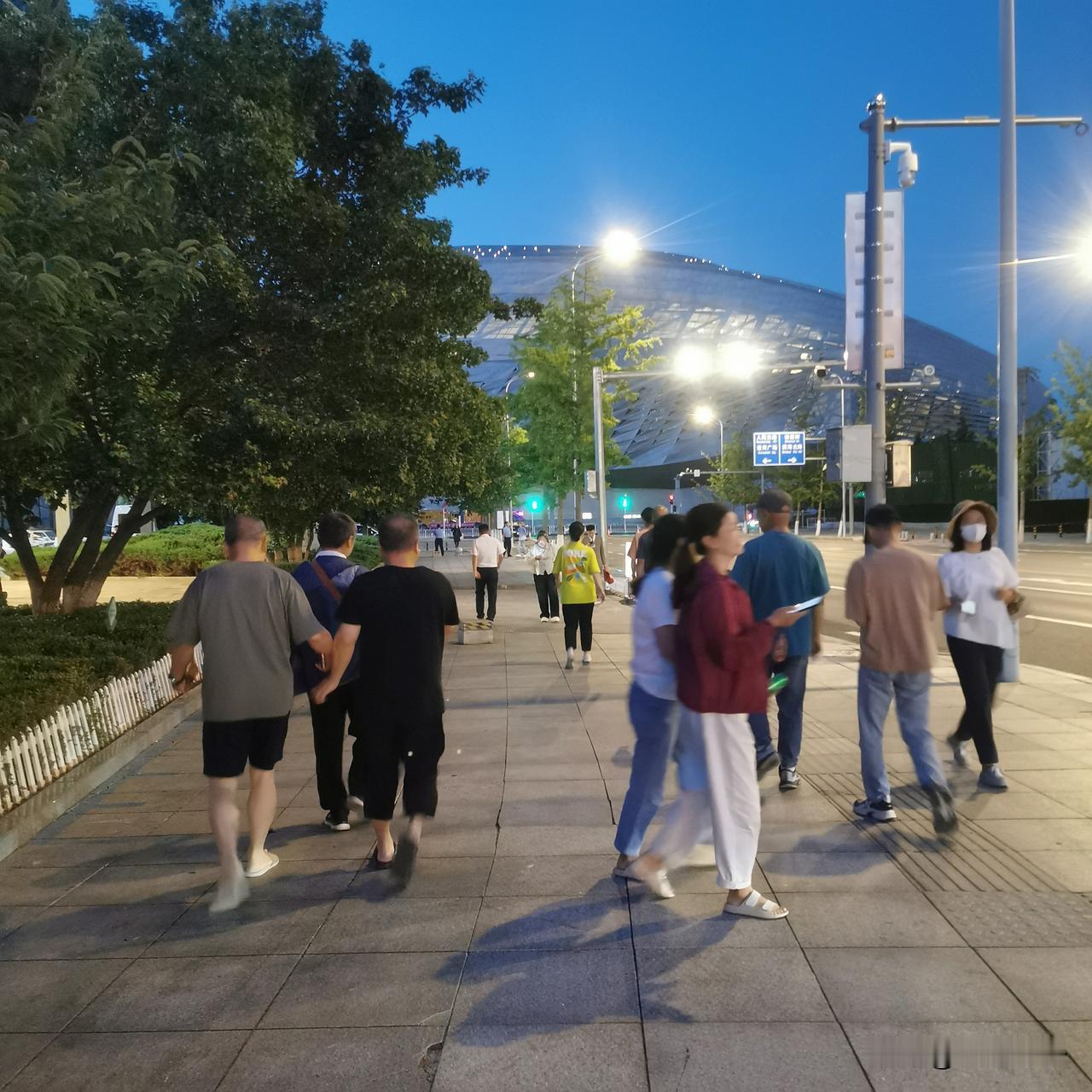 6月25日前，大家不要到这里来！

大连夏季达沃斯论坛开始了！这期间大连东港商务