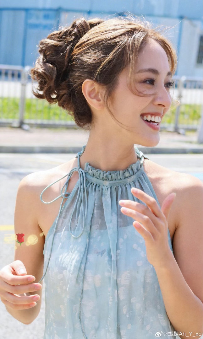 小小的陈凯琳大大的能量浪姐一公小考被陈凯琳开口惊艳到！小小的身体大大的能量，完全