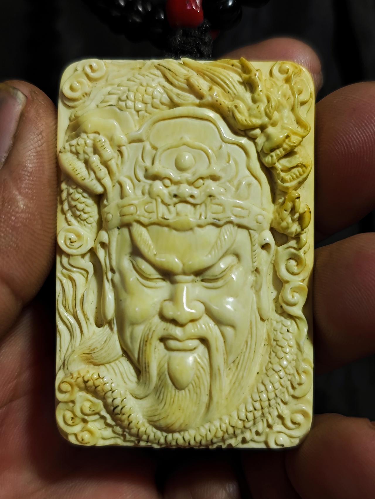 骨雕武财神关公！