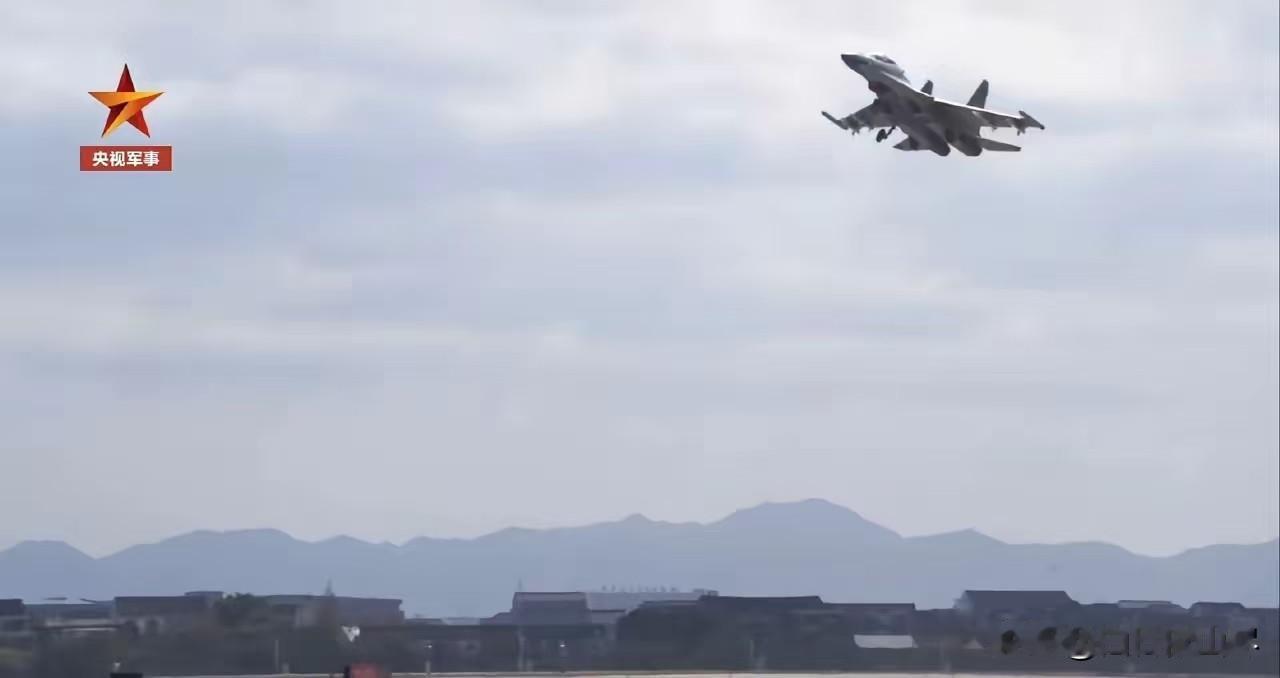 12月9日，一则来自西太平洋空域的消息引发全网关注，中俄两军第10次联合空中战略