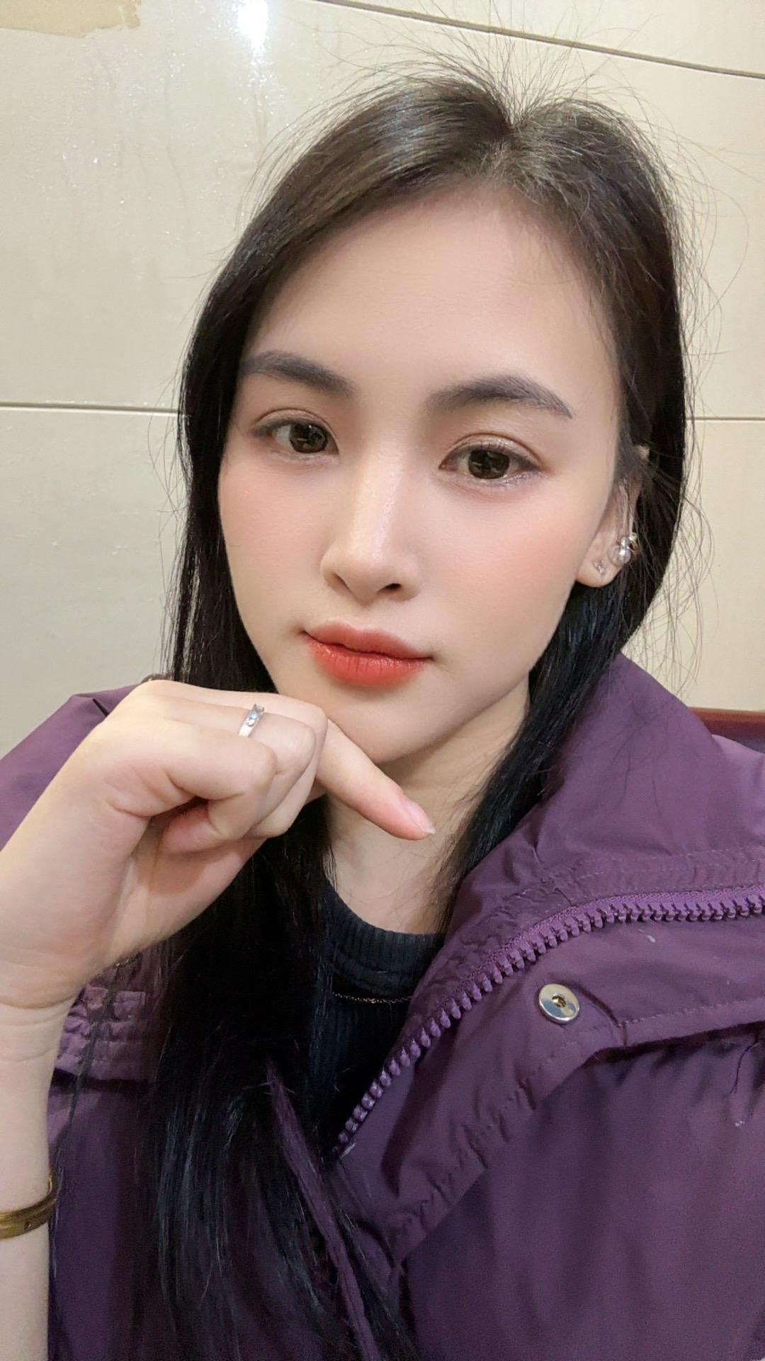 广西百色女人有多牛，你永远不知道百色的方言 “啃喽”是啥意思？