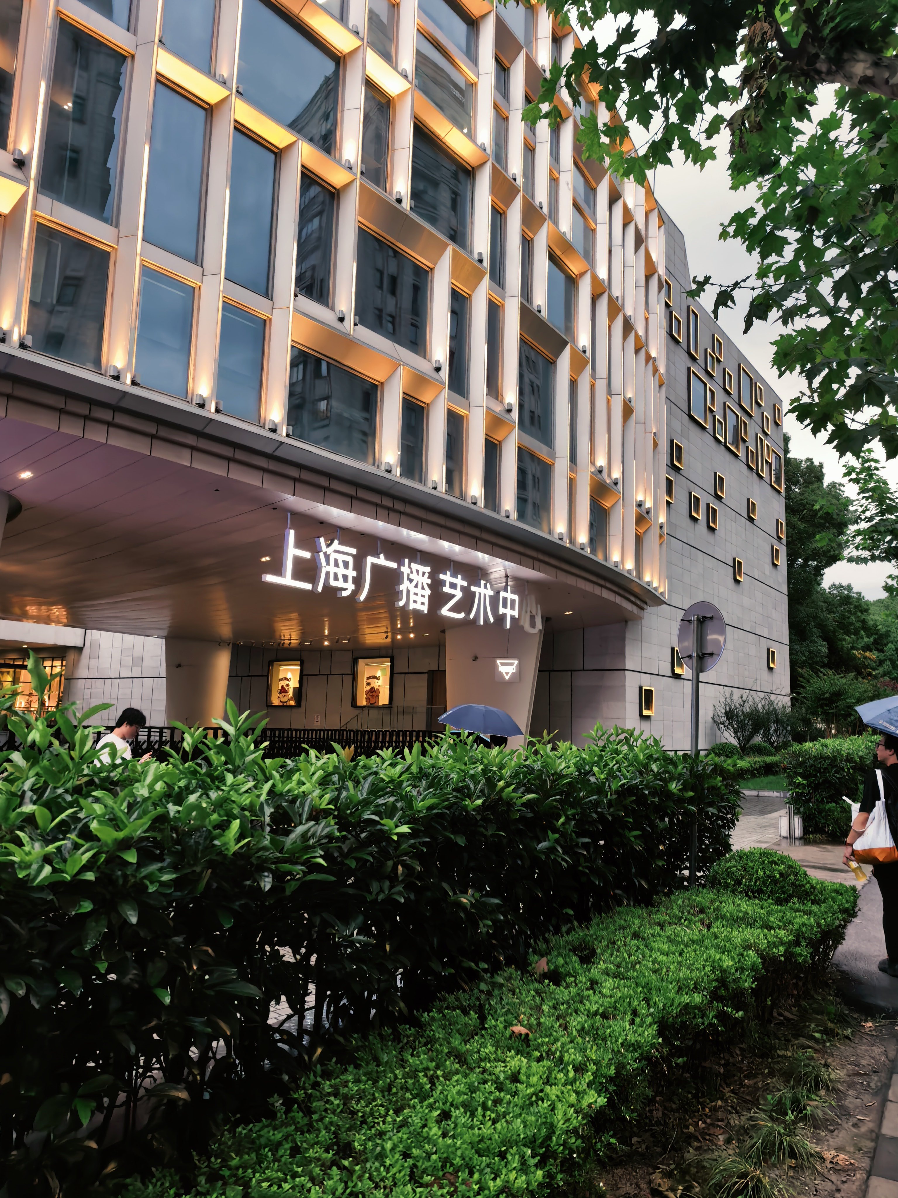 先把卡打了 