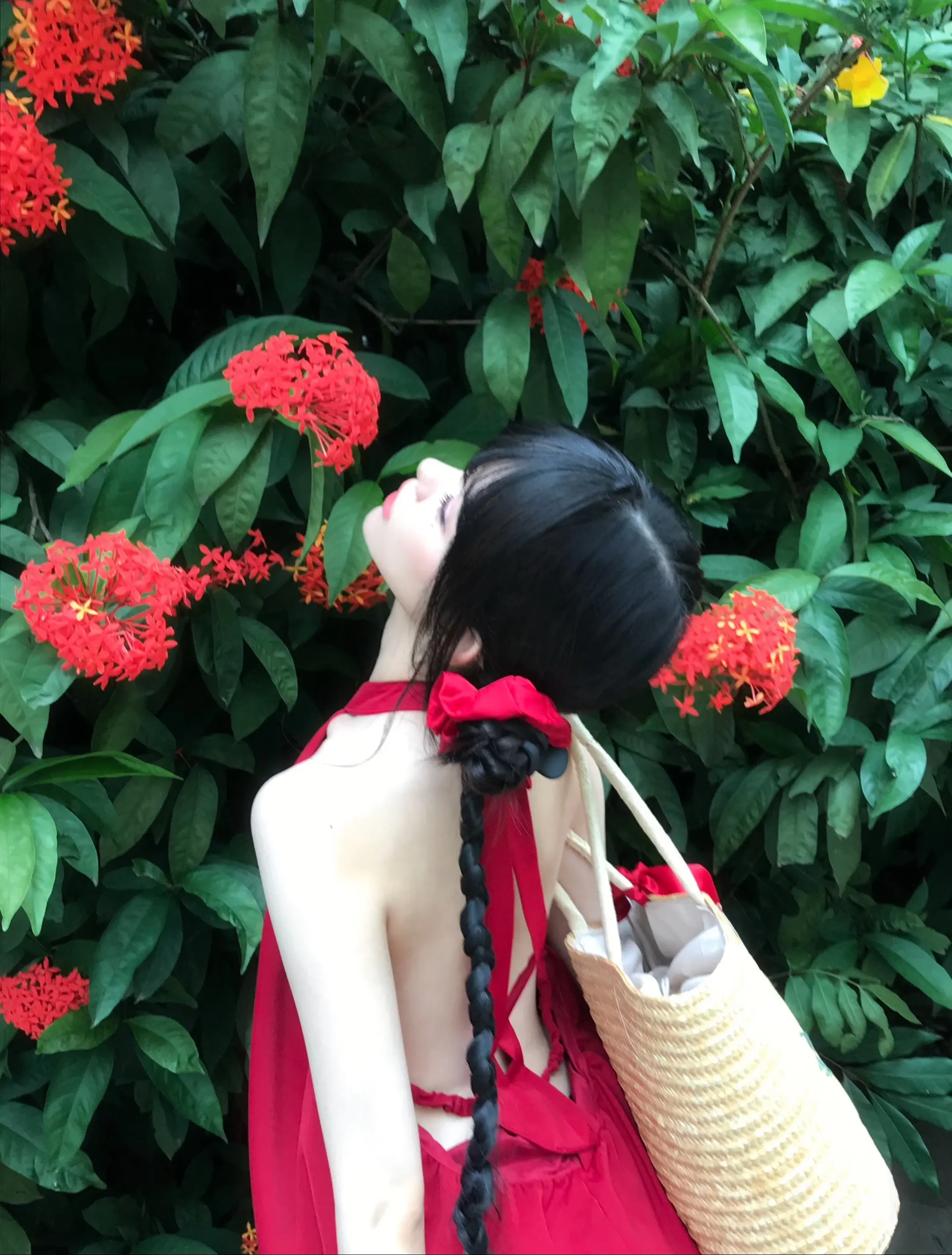 🍒// 是明媚而又热烈的夏天。