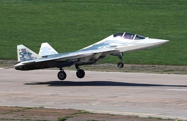 5.7空战MVP结算画面来了，J-10CE居然是单挑赢的!
 
5月7日这天，巴