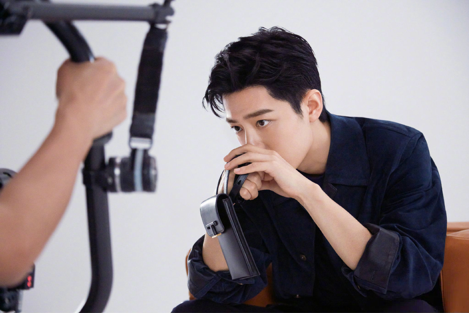 你长得有点像我家亲戚，像我爸的好女婿。肖战十日终焉路透有个大黄蜂📮肖战范丞丞陈