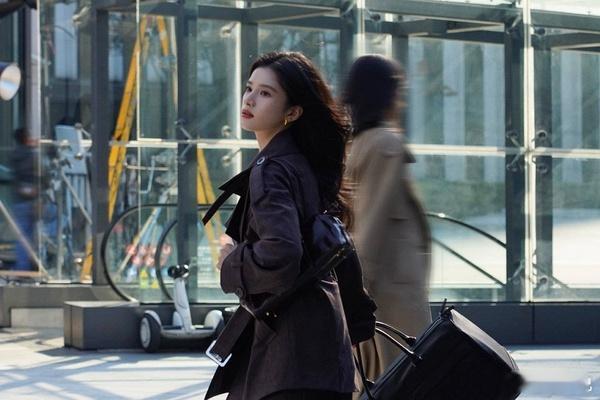 看张婧仪就知道了奢牌眼光还是很好的 