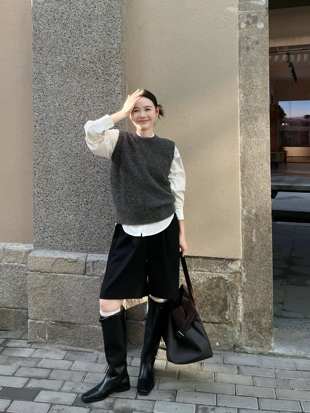 背心衬衫叠穿是初秋答案吧