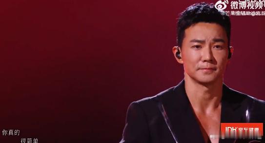 刘畊宏被灯光打没了刘畊宏大vocal 原歌手功底果然在线，哪怕被灯光“隐身”，刘