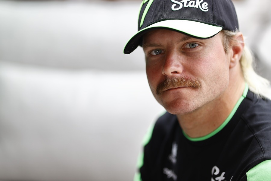 据Lawrence Barretto报道，博塔斯预计将在2025赛季成为梅赛德斯