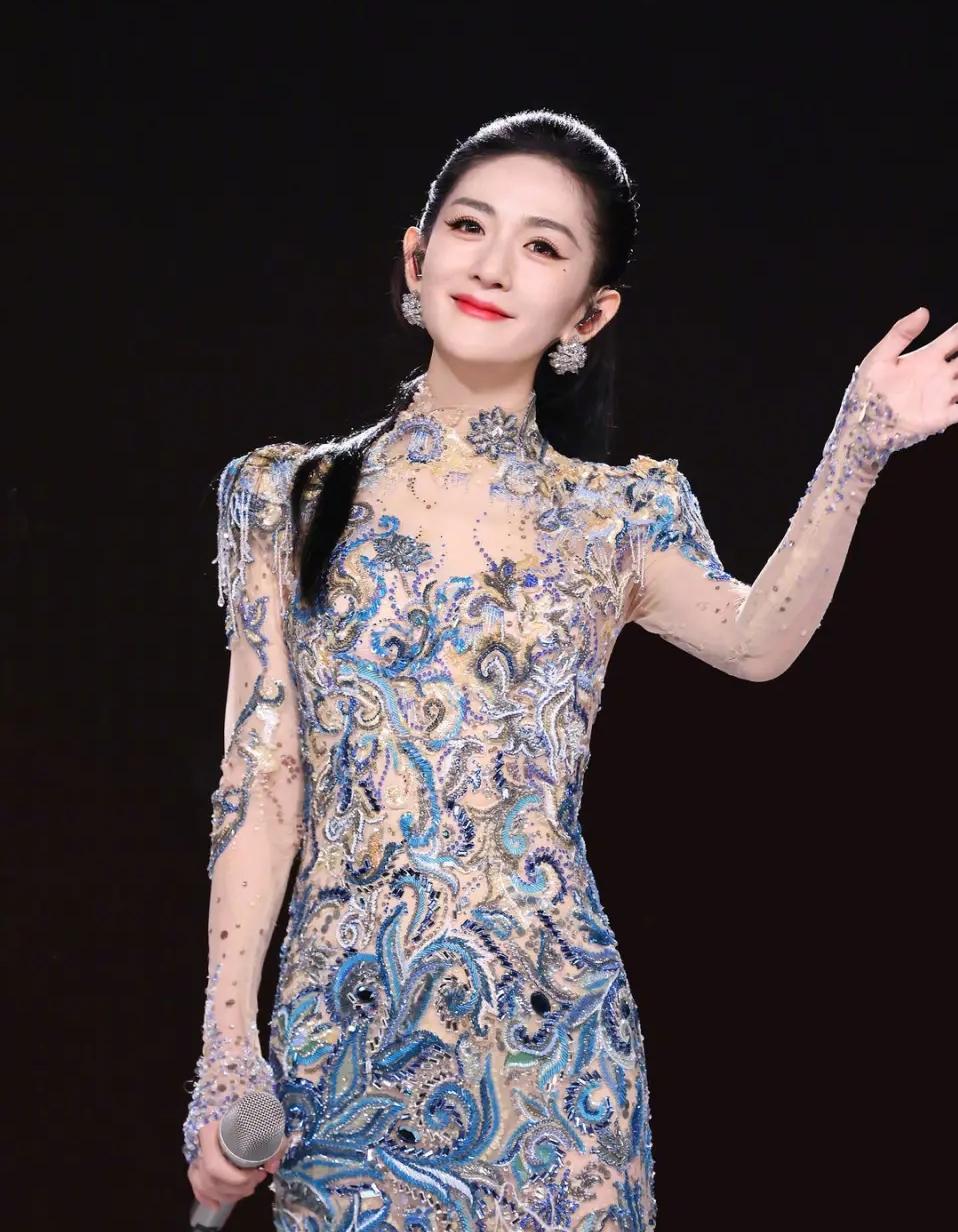 主持人谢娜全国巡回演唱会理应取消
 
近期持续发酵的谢娜演唱会争议，终于迎来落幕