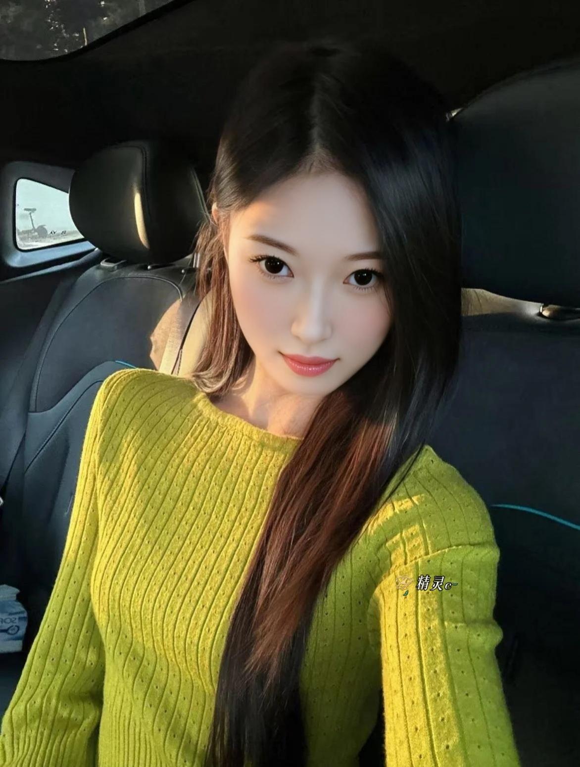 清晨的风拂过耳畔，带来一整天的温柔与好运。早安呀，愿你晨起有微笑，所遇皆美好，心