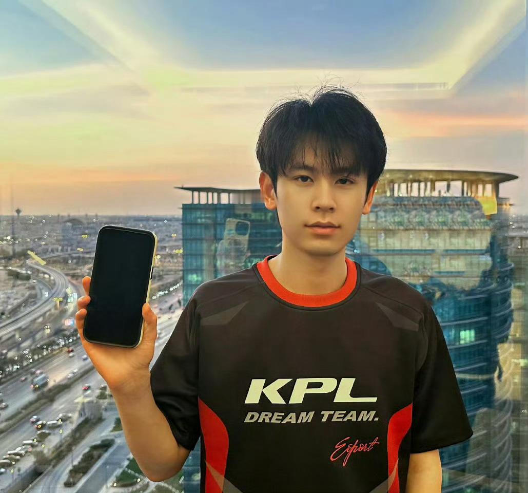 竞浪大会 🍑 心光自为引多远都无畏嗳气们又解锁了新的打卡点啦，是一直把粉丝们放