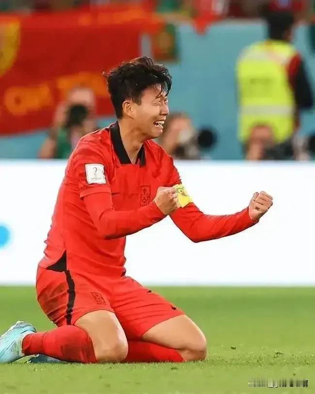 真是不可思议，韩国竟然逆风翻盘，反败为胜，昨天夜里韩国和澳大利亚比赛，比赛时间已