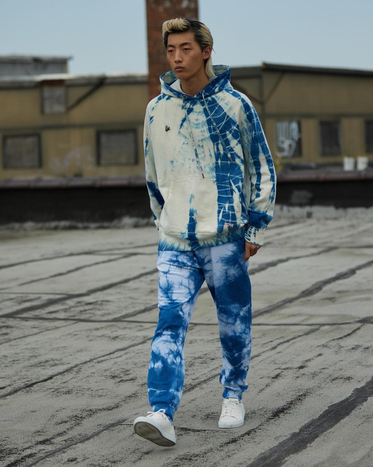 43岁的美国华裔男模 Philip Huang（黄皆晨）高档男士服饰品牌杰尼亚 