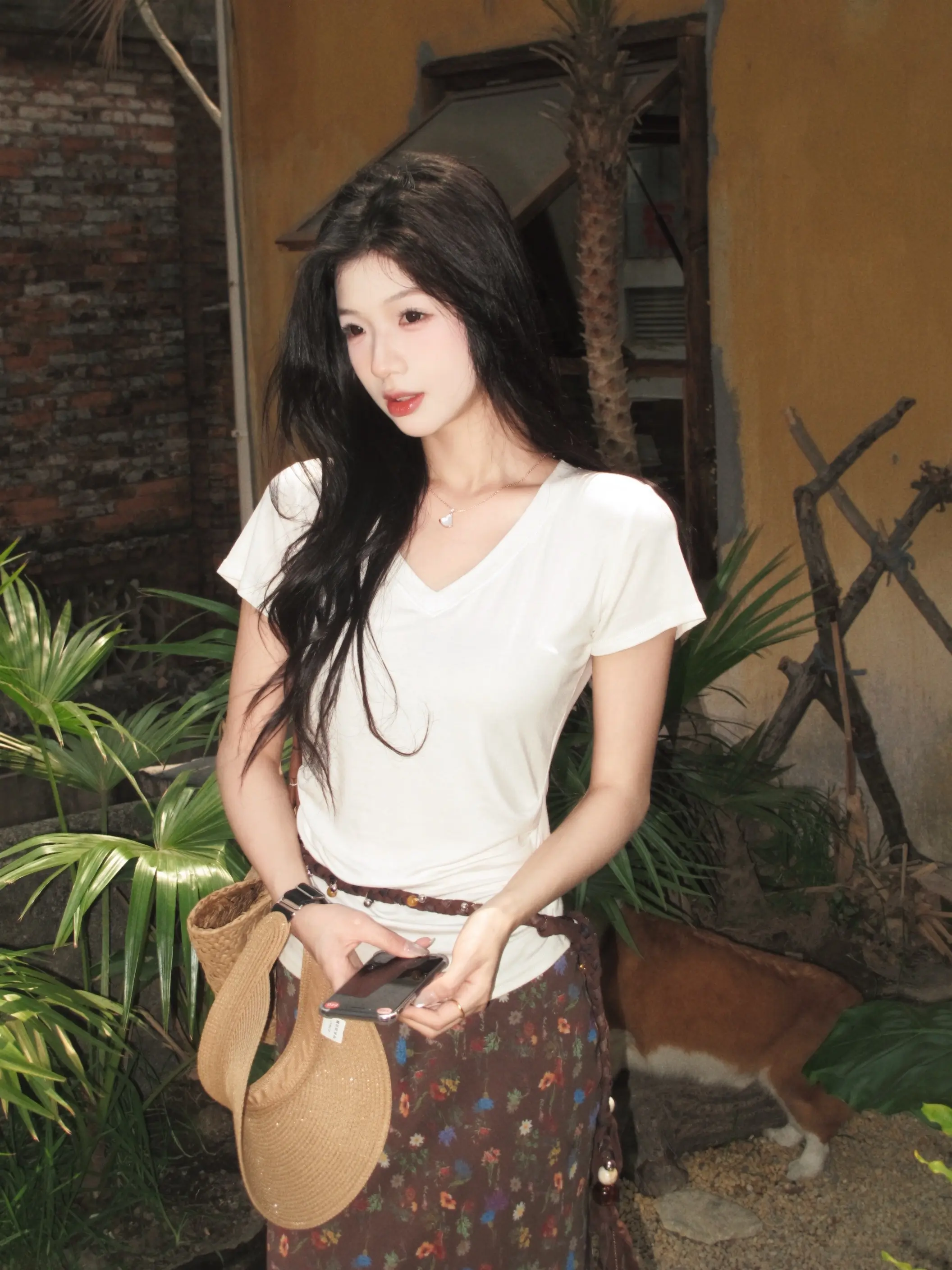 好的总是压箱底 我猜幸福也是。