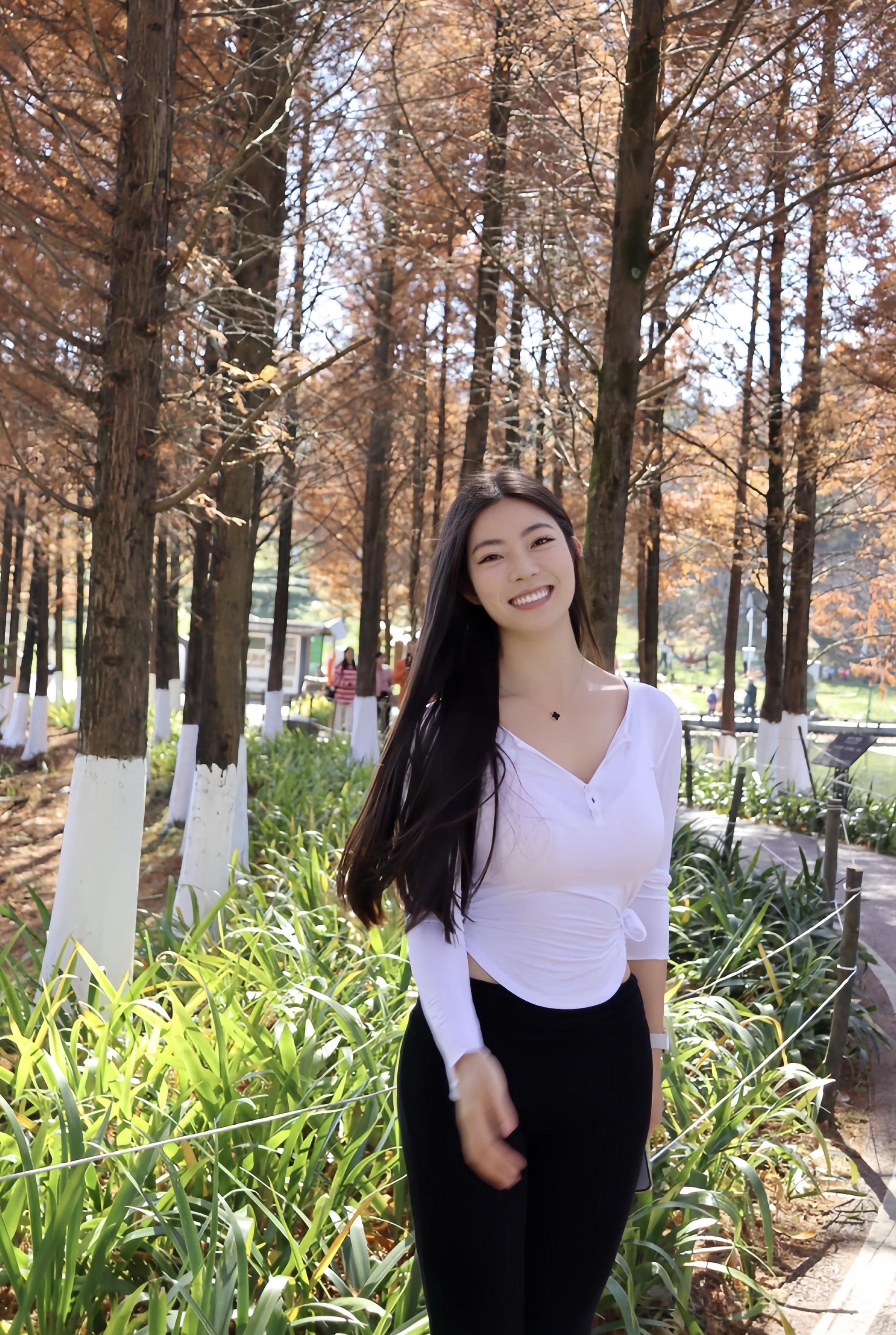 圈子越来越小，话也越来越少，有人称之为孤独，可我觉得这叫看透。