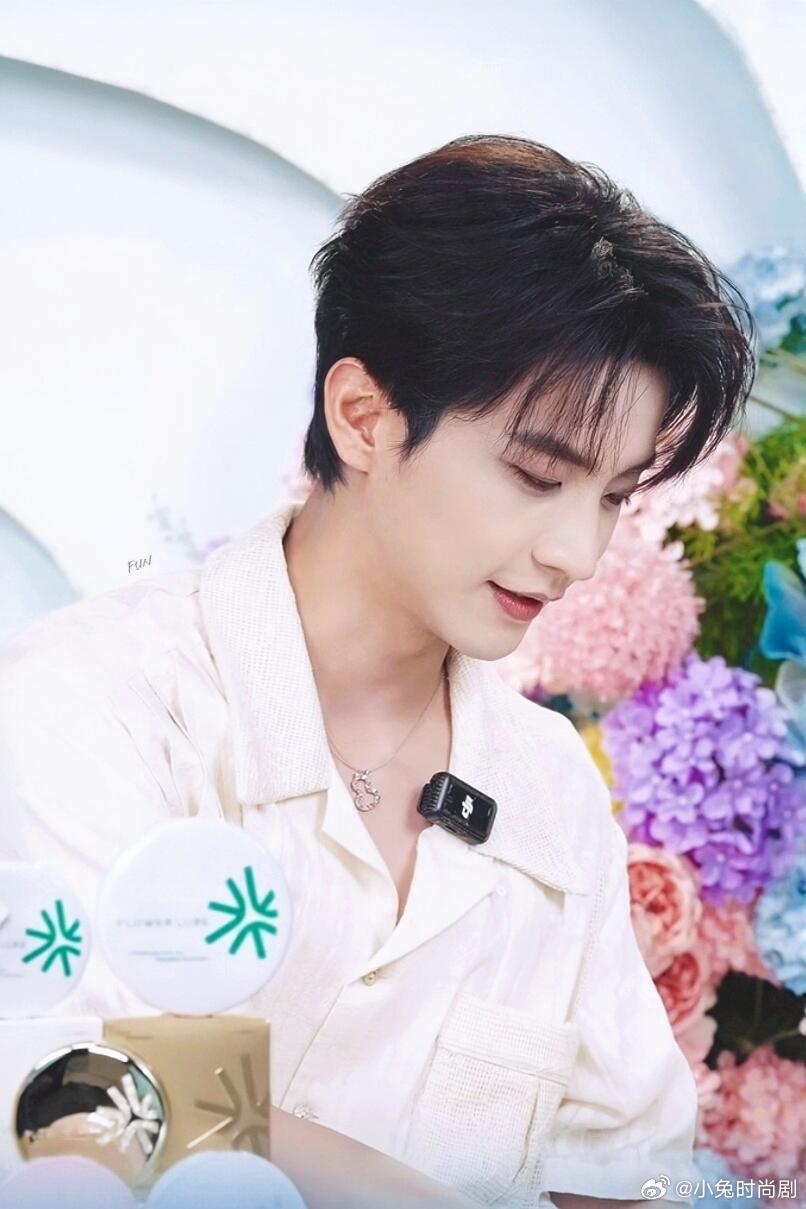 孟子义徐志胜忽悠陈鑫海一愣一愣的孟子义徐志胜忽悠陈鑫海 孟子义徐志胜一唱一和疯狂