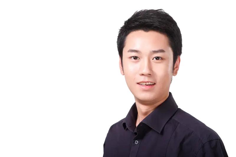 现在的网络爆火博主真是让人捉摸不透，就说这“蛋神”冯先生，靠煮蛋视频8天涨粉37