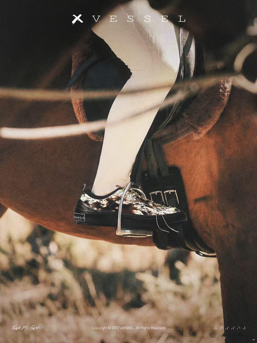 xVESSEL马年限定山屐「触感」系列“瑞骉”即将发售‼️我们取意万马奔腾之势，