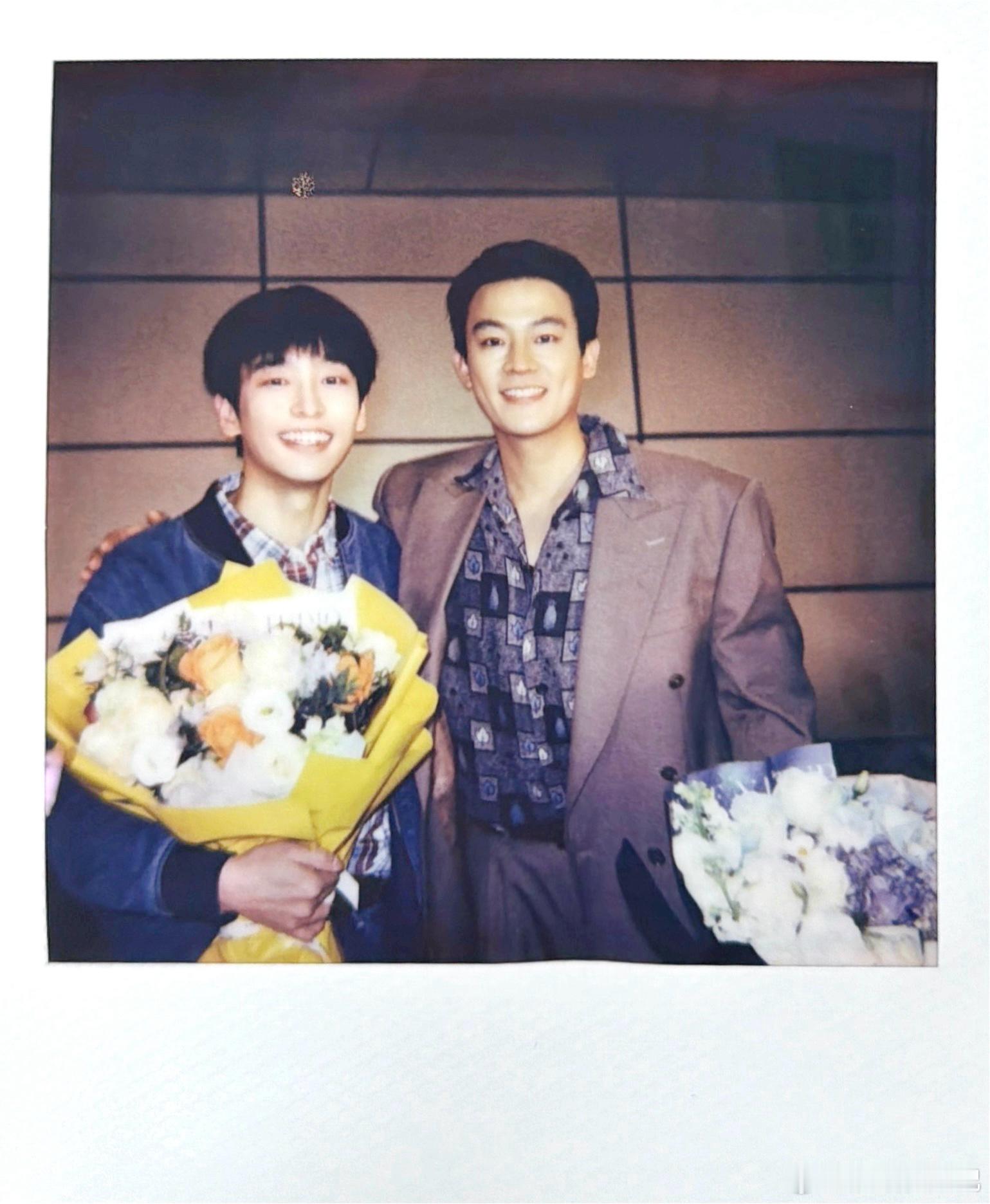 内娱真正的扛剧面孔集结了谍战剧《交锋》的核心太有嚼头，聚焦信仰与人心的攻防对决，