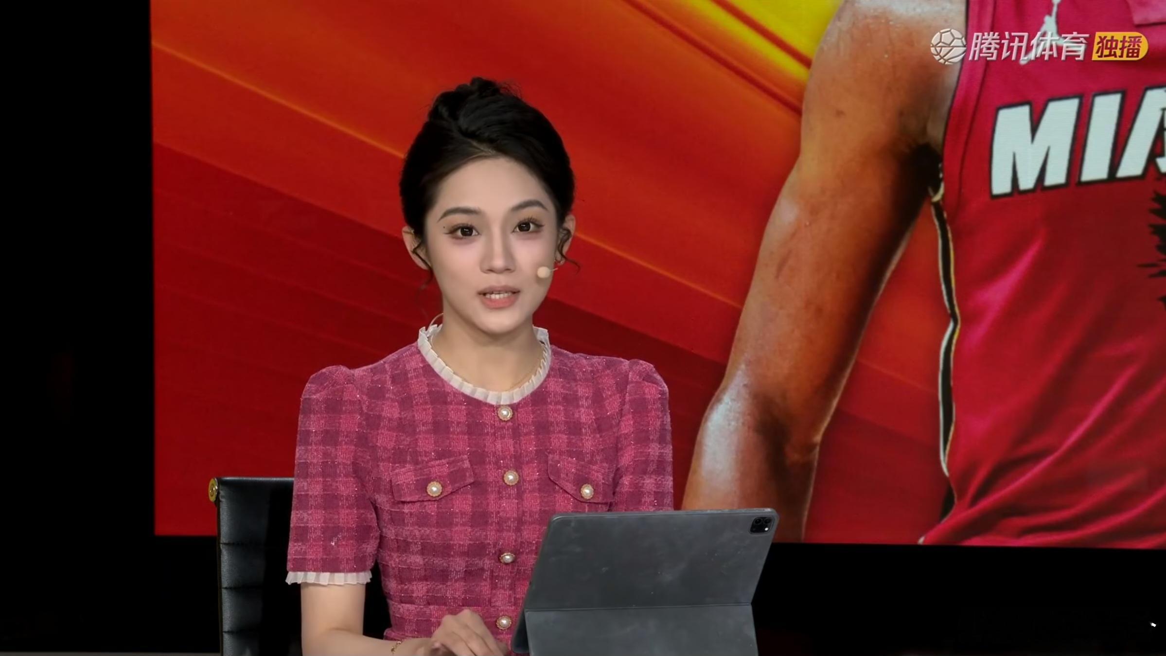 NBA季后赛在国内的热度，核心在于三轮系列赛：1、湖人战火箭，詹姆斯战杜兰特，毫