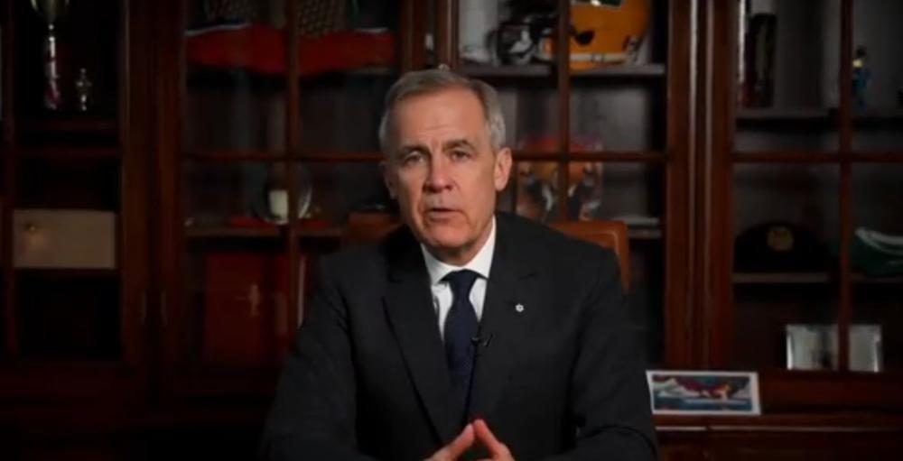 加拿大总理突然喊大家“买国货”，这话听着简单，其实藏着不少深层算计。
 
最直接