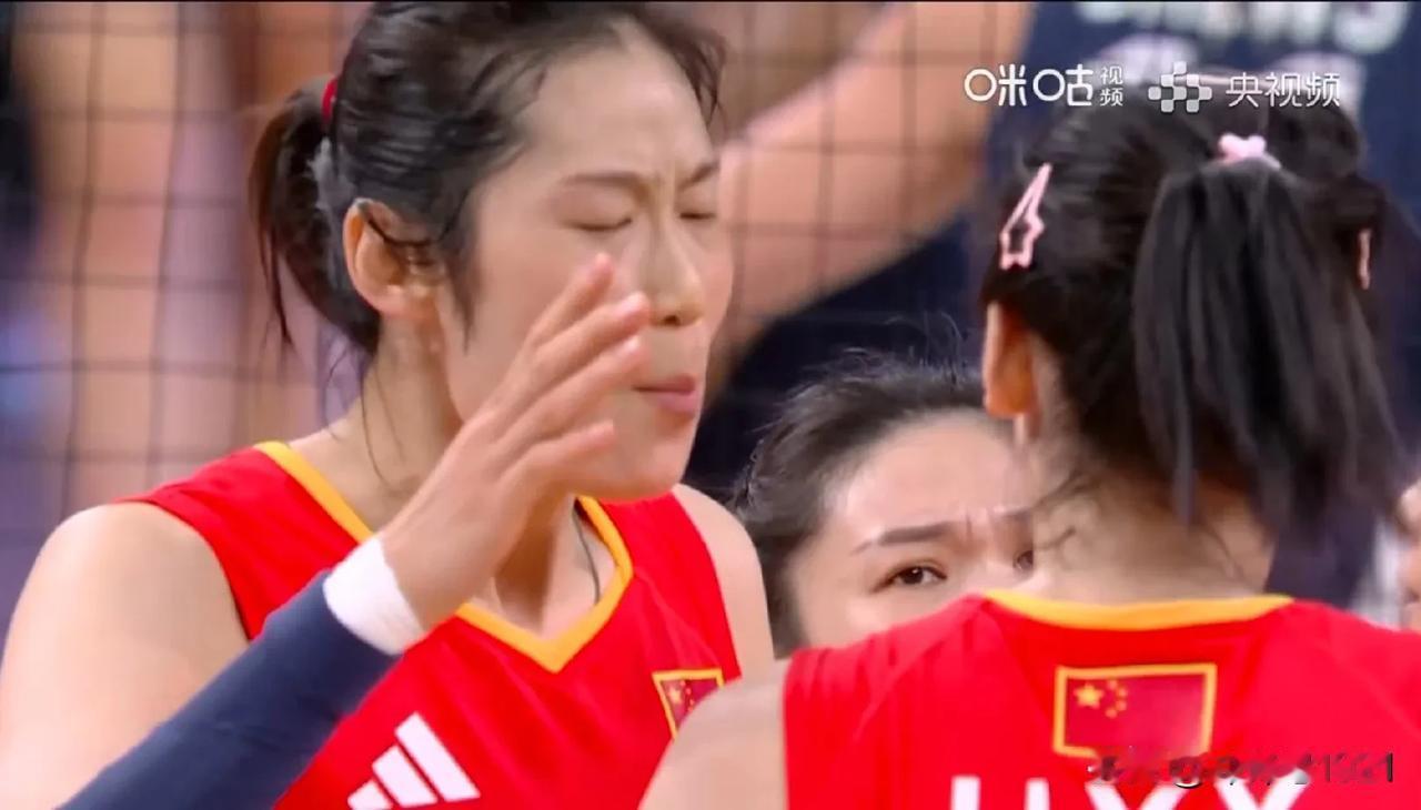 不可思议，中国女排竟然以3：2战胜美国，一战打出了6大没想到。
1，没想到朱婷首