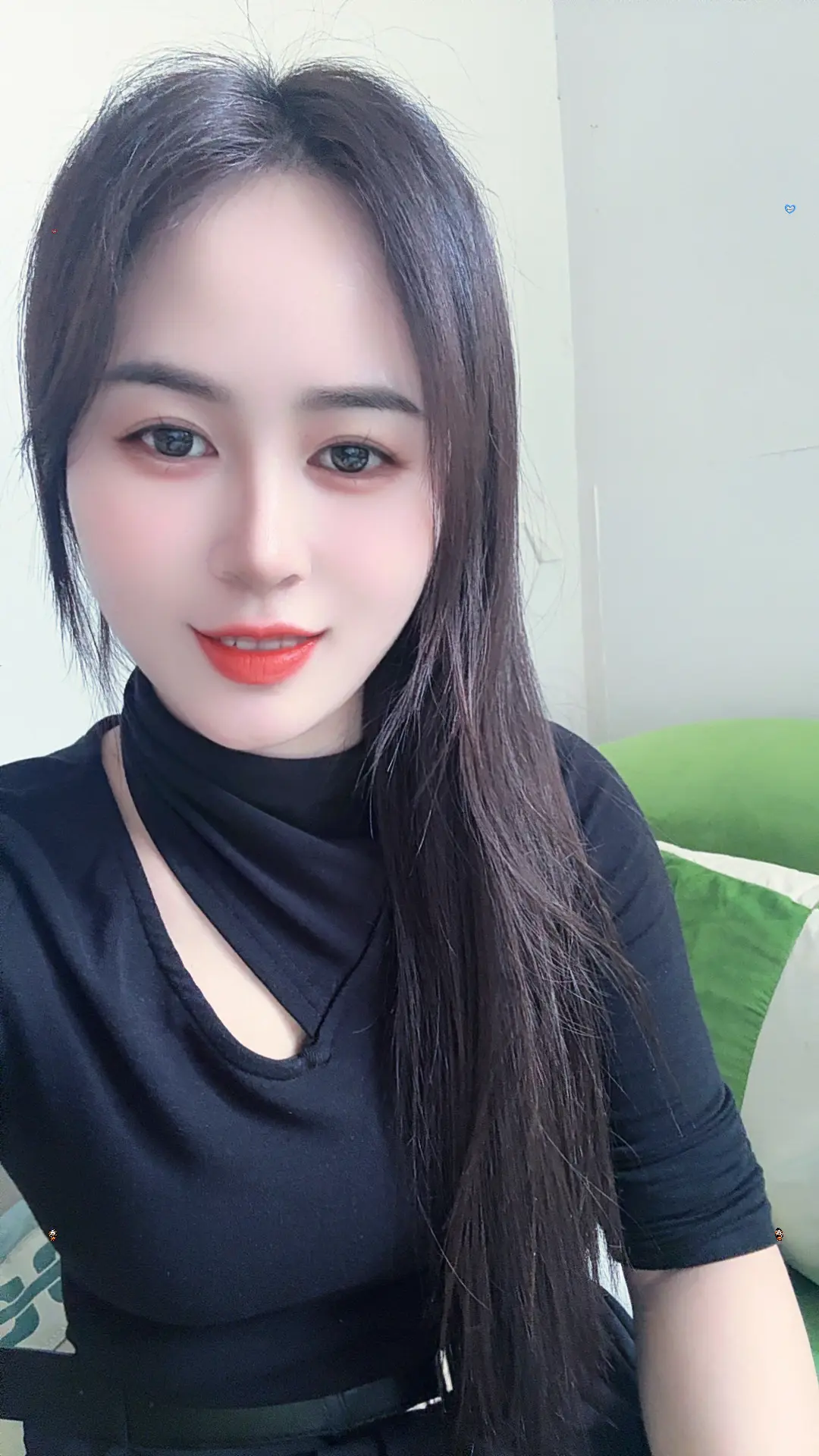 祝大家除夕 团圆， 平安喜乐