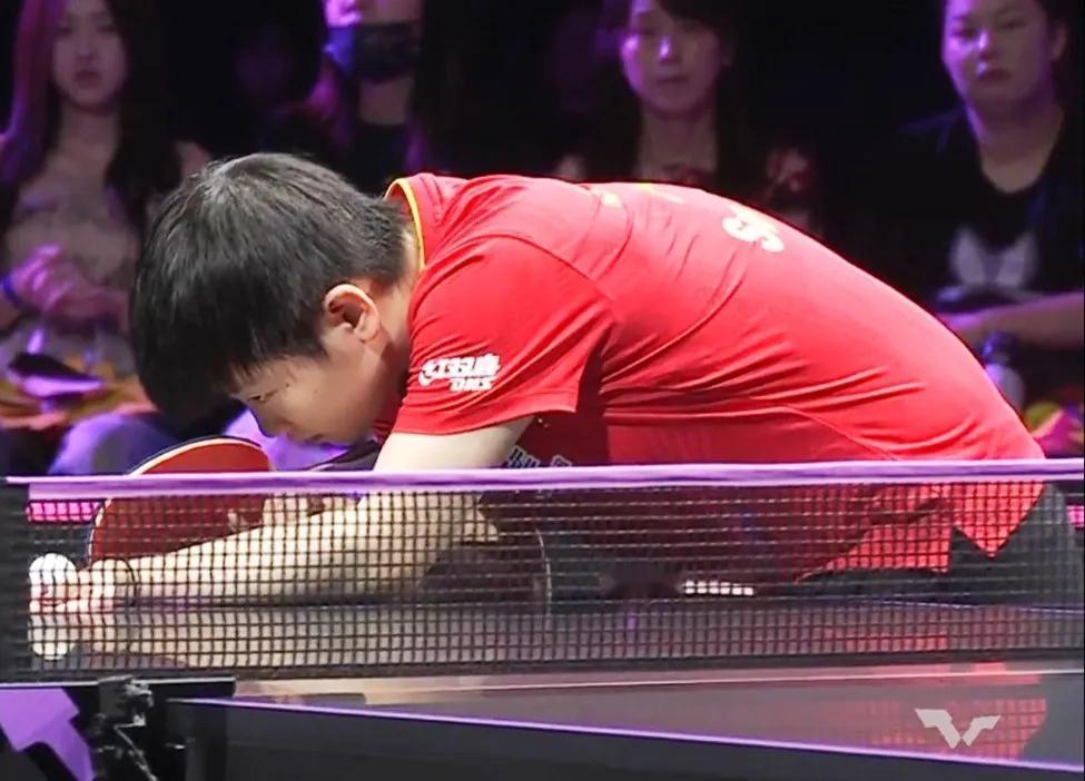 孙颖莎4-1战胜石洵瑶，率先挺进世乒联冠军赛（日本站）决赛！
 
 
北京时间8