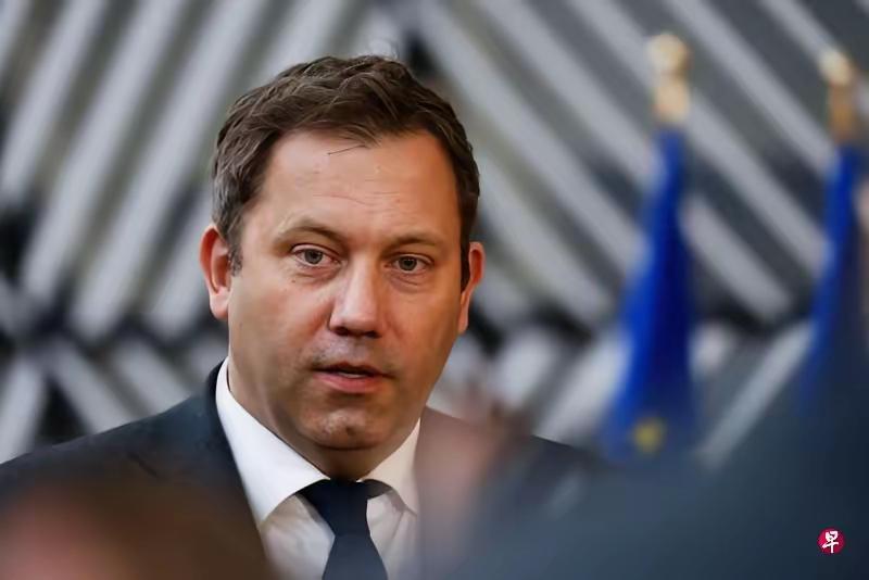 德国财长居然称中国货是垃圾，那稀土也就垃圾了和汽车芯片也是垃圾了，干脆对德国直接