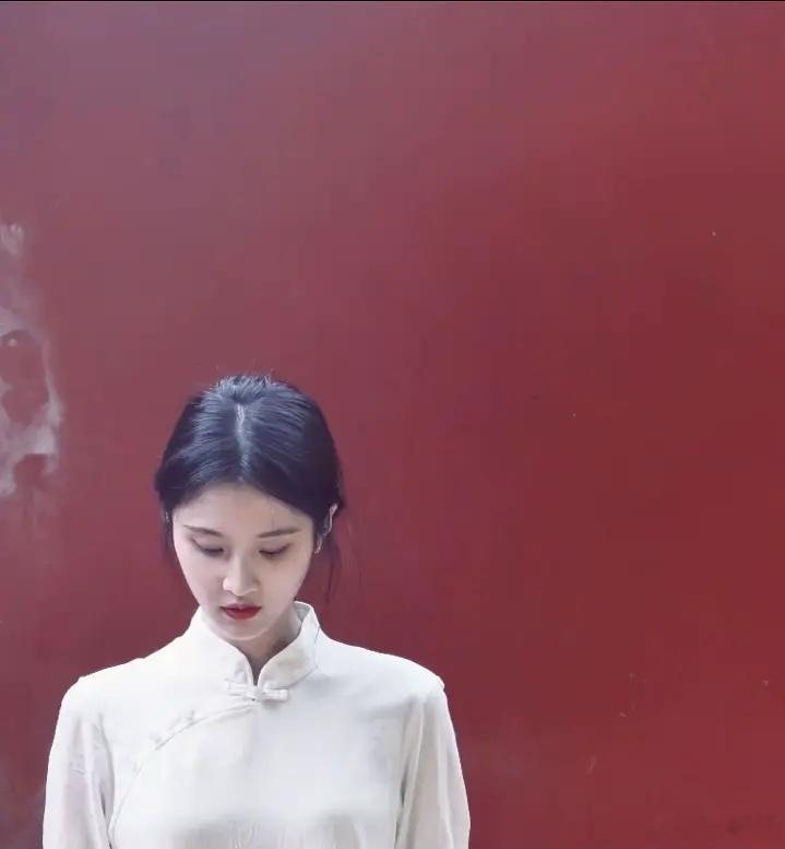 大美女真的气质好好…远看不看五官都感觉好美好美😍张慧雯是天选温衡！