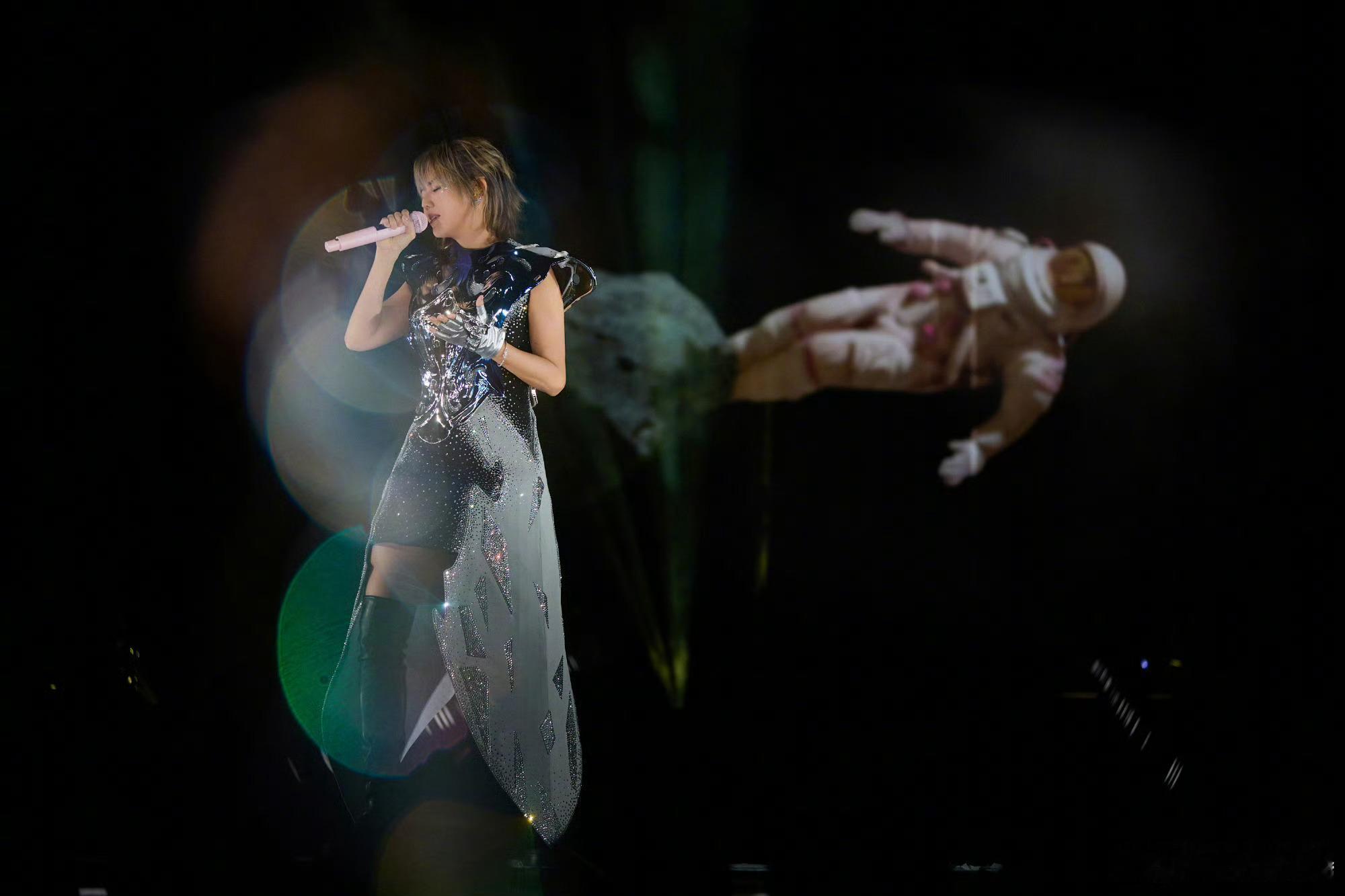 孙燕姿演唱会官宣六站吉隆坡、台北、天津、杭州、长沙、广州，孙燕姿官宣了六站，什么