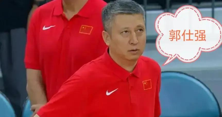 郭仕强仍在使用犯规+失误大王、“高铁”高诗岩，日本队笑了，韩国队笑了！
    