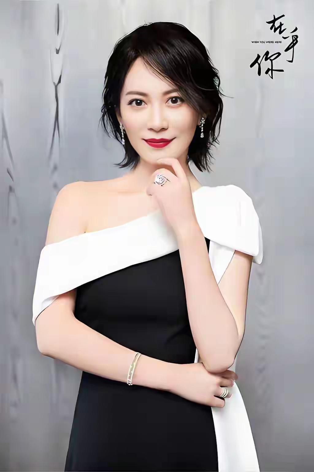 不到4月份，北京的杨柳絮还没有开始，可以沐浴着春风来一场夜幕下的晚跑，或三两公里