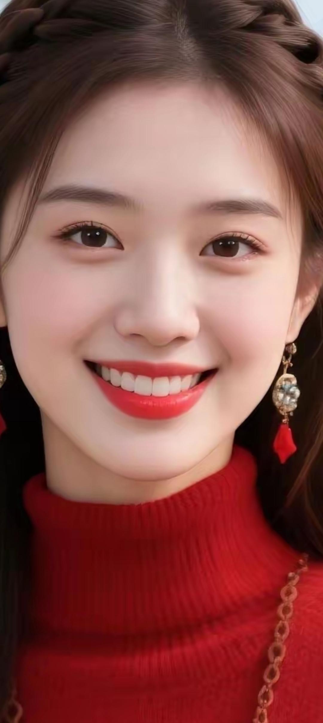 甜美笑容，红衣配饰，优雅气质，元气满满！😊✨