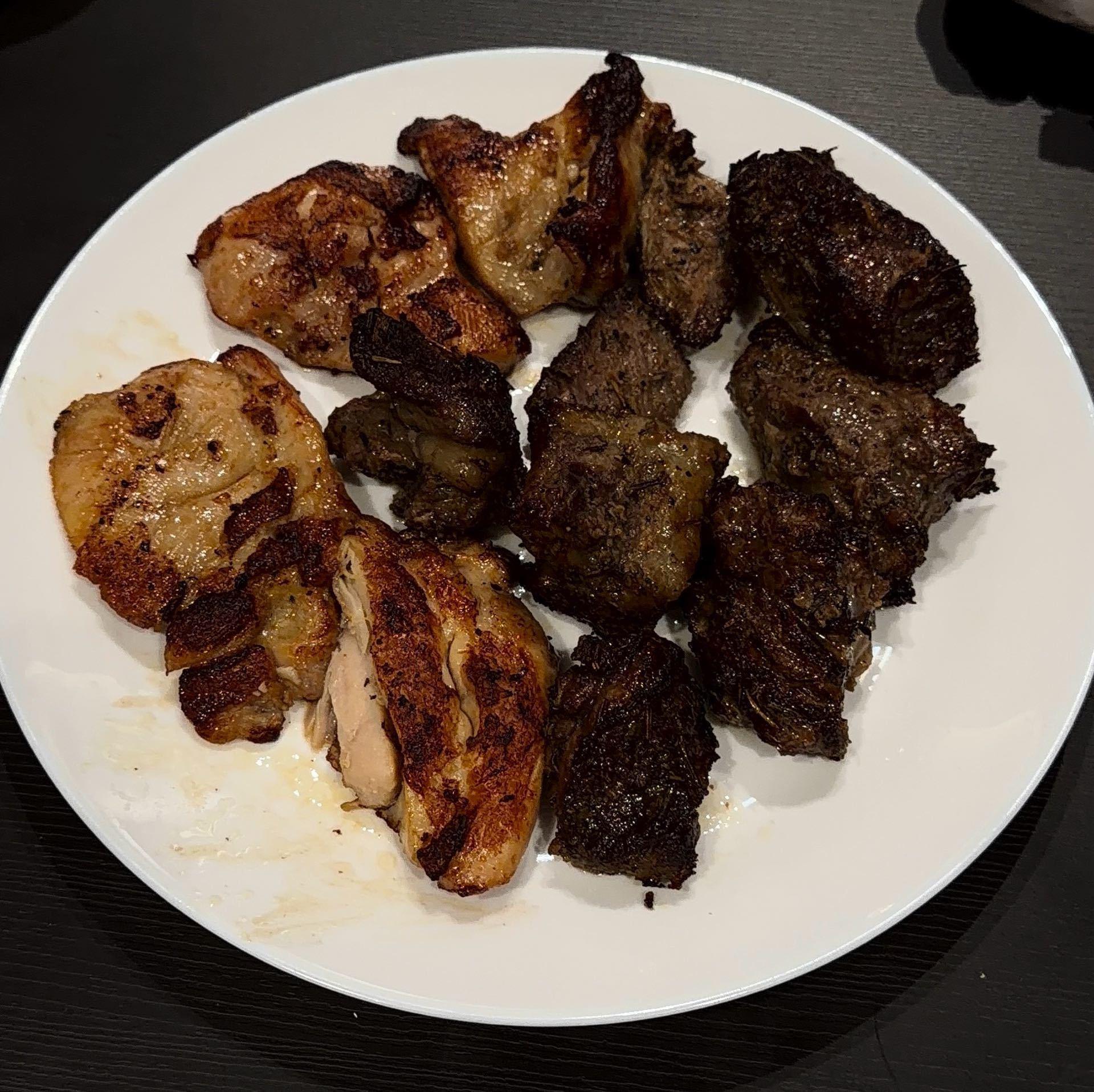 这肉的确挺疯狂的宝宝… 