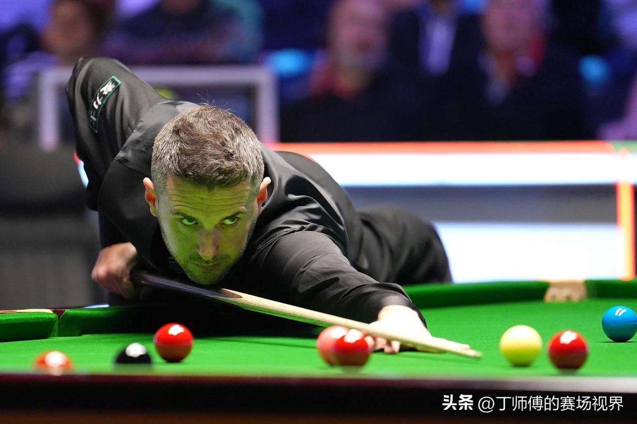 马克·塞尔比即将成为历史第五人！

这位四届世界冠军目前累计打出了957杆破百，