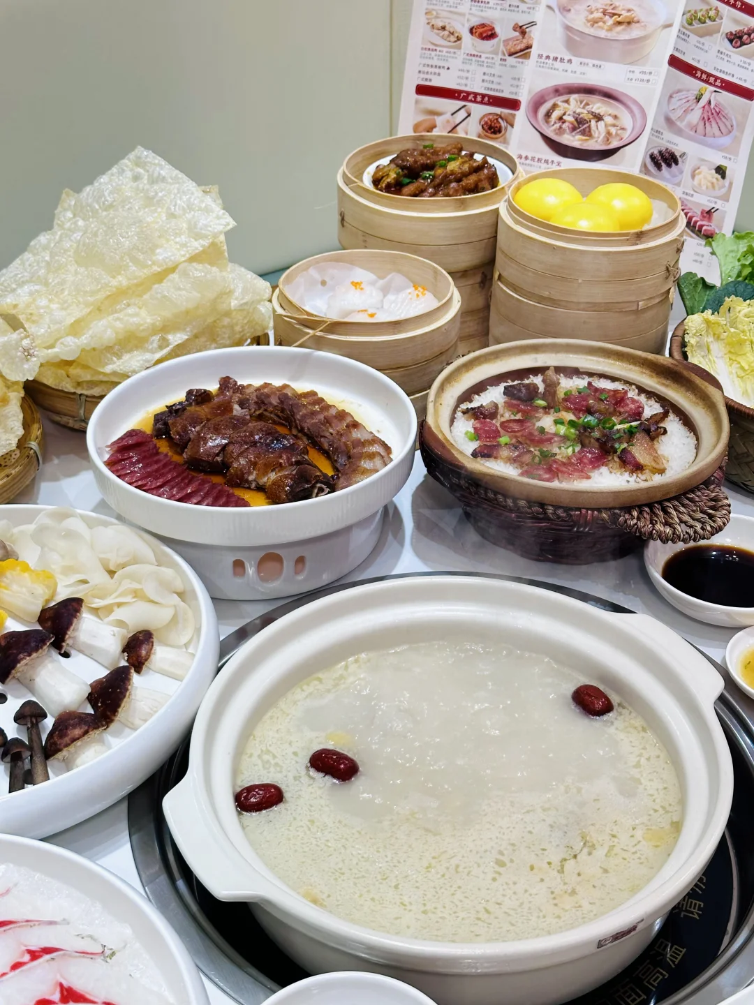 乌鲁木齐可以闭眼吃的老广味，猪肚鸡鲜掉眉