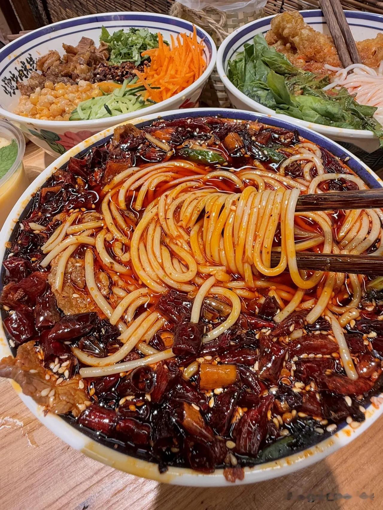 西安当代鸦片三刷了！快去好吃的要命！

家人们！一口给我干到云南了！！生烫牛肉米