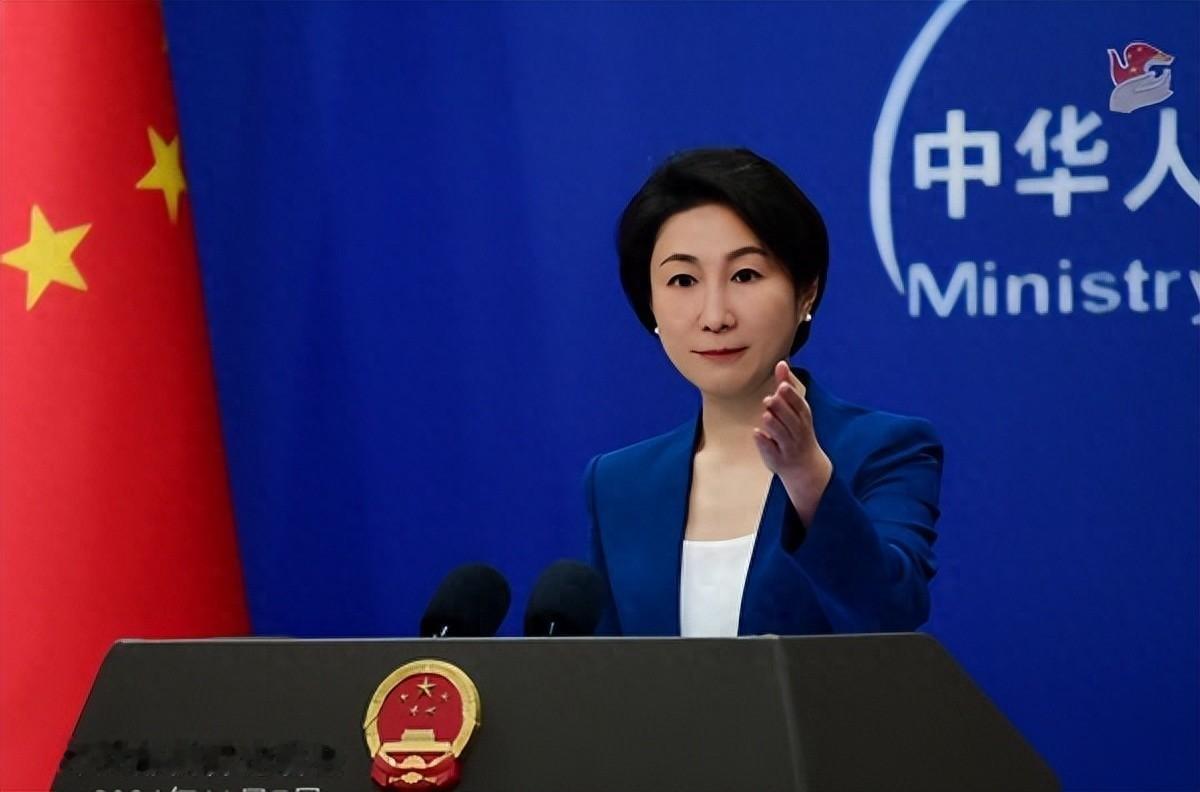 特朗普曾经再次放话，中国怎么收回台湾是他们的自由，自己只有一个要求，就是别在我的