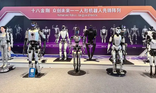 宇树IPO背后的全球身影 8月10日，A股正式迎来“人形机器人第一股”的打新时刻