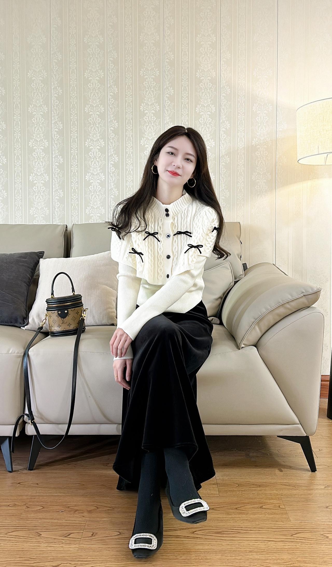 是好，是坏，这一年也要接近尾声了，无论得到失去都是最好的安排，往前走，别回头，开