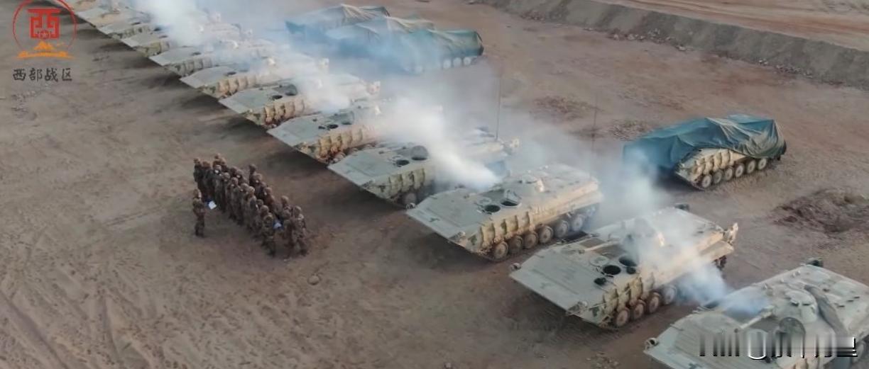 非常罕见，原版的86式步兵战车基本型。
86式步兵战车是我国在俄式BMP1型步兵