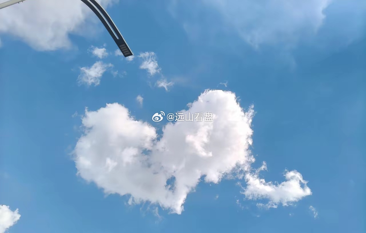 给你五块钱，你会怎么买？1. 一辈子不生病（2块）2. 一辈子不碰男人（2块）3