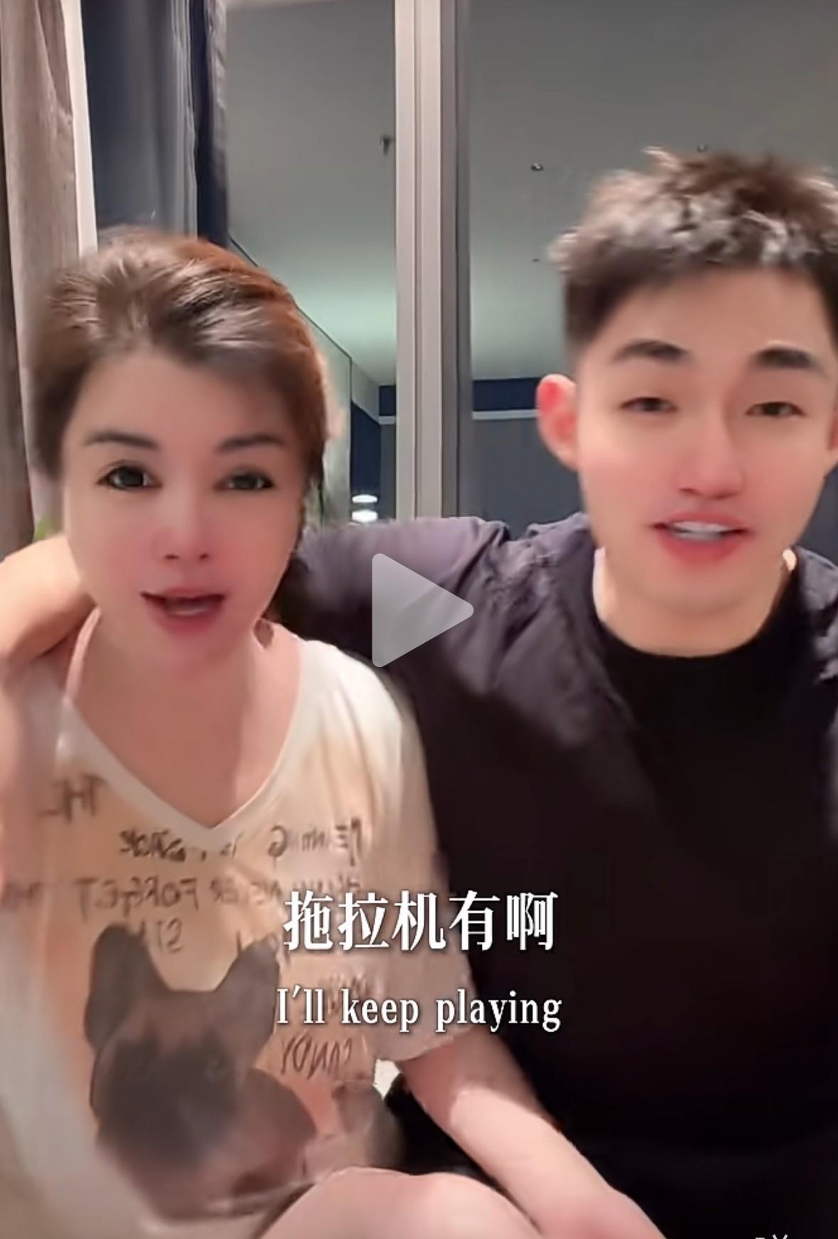 百万美元拖拉机，一场直播闹剧，到底谁在演戏？
最近刷到于文红和任任的直播片段，挺