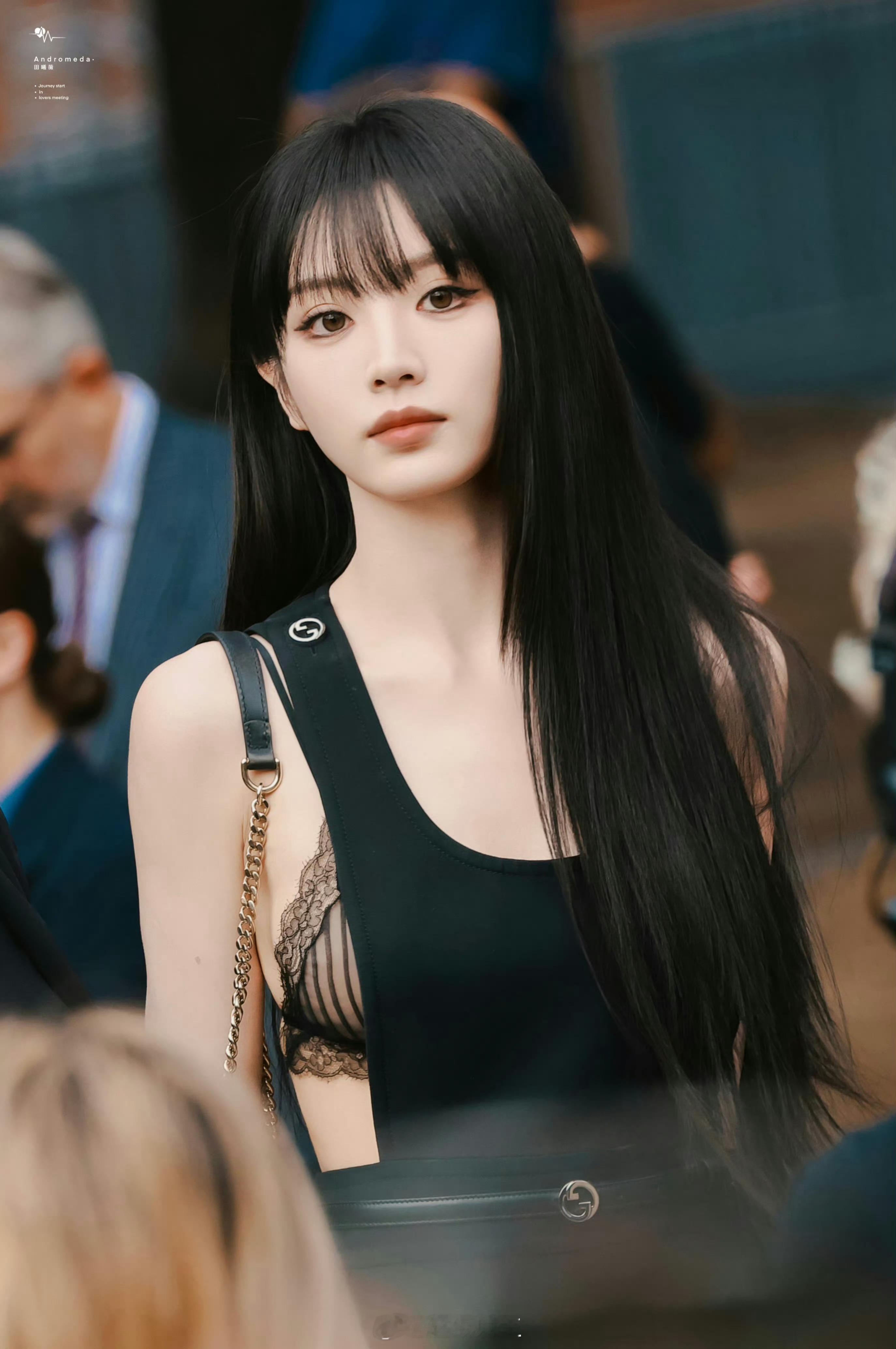 田曦薇 